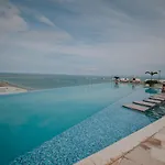 Vista Al Mar, Acceso Directo, Moderno Y Nuevo 6 Pax